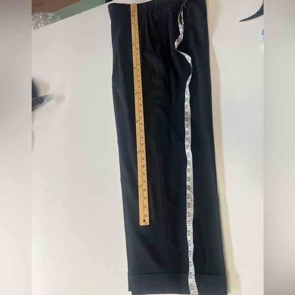 Armani Collezioni Men’s Black Big & Tall suit in excellent condition size 44L. - Picture 14 of 14